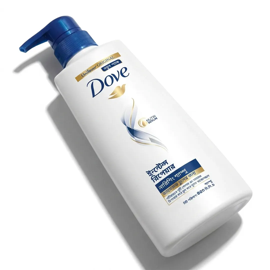 Dove Intense Repair Shampoo 450ml বোতলের ডায়াগোনাল অ্যাঙ্গেল ভিউ