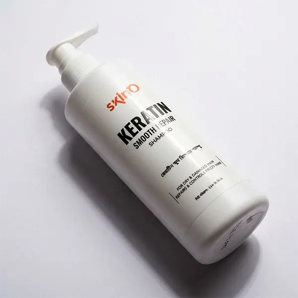 skinO Keratin Smooth Repair Shampoo 220ml bottle angled side view showing label detail