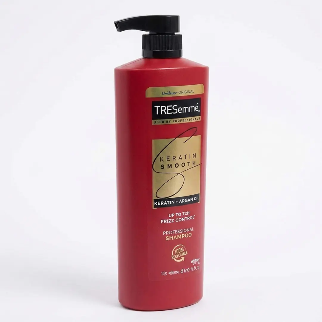 Premium view of TRESemmé Keratin Smooth Shampoo 580ml bottle with keratin formula